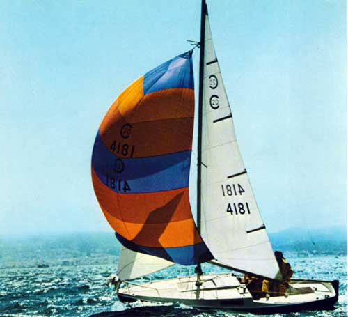 GGA Image ID # 238b6e0825 CAL 20 Sailboat displaying the full sails while cruising