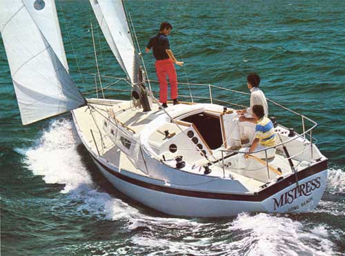 The CAL 3-30 Yacht The Mistress - Long Beach - Enjoying a Cruise.