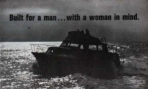 Luhrs Double Cabin 32 Footer Powerboat.