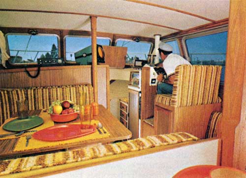 Main Cabin on the Luhrs 360 Powerboat.