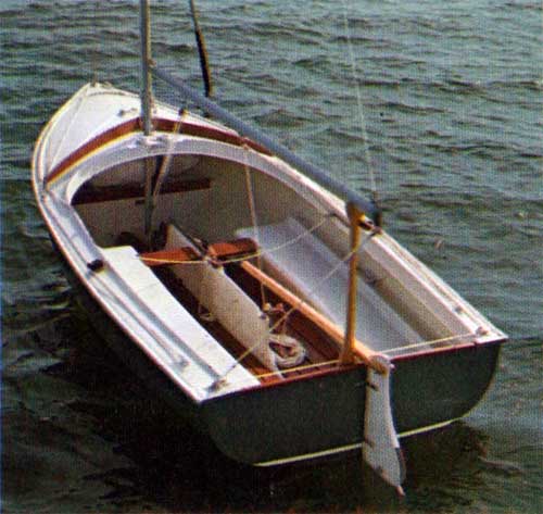 GGA Image ID # 23e7650a4d View of the Hull of the O'Day Javelin.