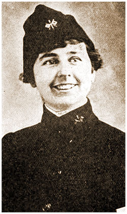 Grace D. Banker receives the DSM in Germany (1919)