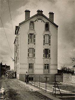 Women Telephone Operators' Home, Signal Corps, Chaumont, France, 1919.