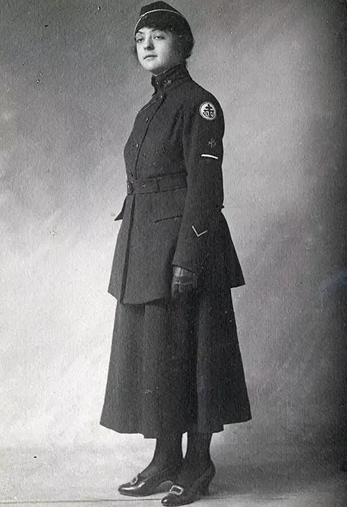Mildred Lewis, Fifth Unit Operator for the US Army Signal Corps, 1918.