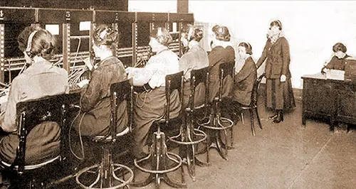 GGA Image ID # 1997efd1c3 American Women Serving in France as Telephone Operators circa 1918.