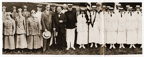 GGA Image ID # 18d32b4b6a Yeomen (F) and U. S. Marine Corps Women Reserves (Marinettes) at their final review by Secretary of the Navy Josephus Daniels (center) and then-Assistant Secretary of the Navy Franklin D. Roosevelt (left, holding hat).