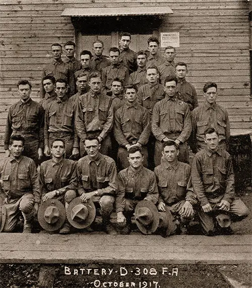 GGA Image ID # 19de04031c Battery D, 308th Field Artillery, October 1917