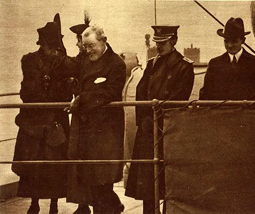 GGA Image ID # 196147d070 President from the Topmost Deck of the George Washington, Immediately above the Bridge.