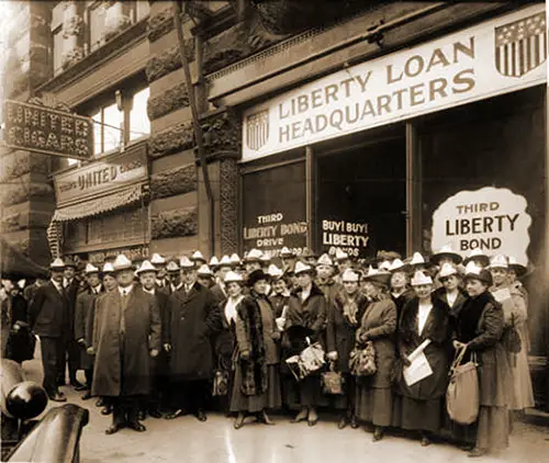 GGA Image ID # 19925bacf5 Liberty Loan Headquarters During a War Bonds Rally in Duluth, Minnesota, 1918.