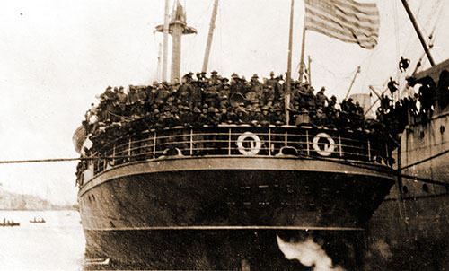 GGA Image ID # 190b9cf15e Transport Ship SS Antilles in French Port with Troops on Board, October 1917.