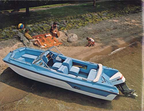 The 1973 Roamer 17 shown in Seacrest White, Ocean Blue Exterior and Sky blue Interior