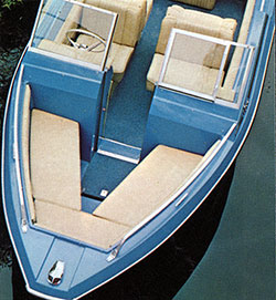 Forward Compartment of DUO Commodore