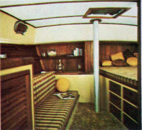 The Owner's Stateroom onboard the Cal 2-46 Yacht