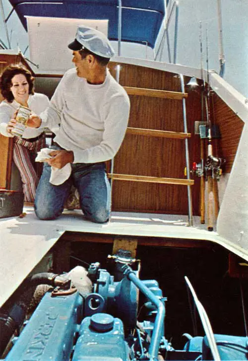 Engine Compartment on a Luhrs Cruiser