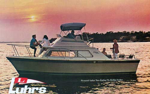 Luhrs 280 Fly Bridge Sedan