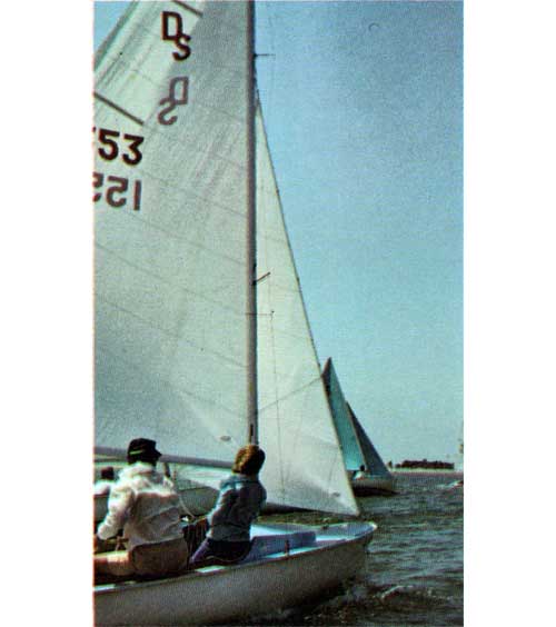 O'Day Day Sailer Photo 1967 - Image 1