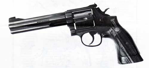 Distinguished .357 Combat Magnum ® Revolver Model No. 586 (1974)