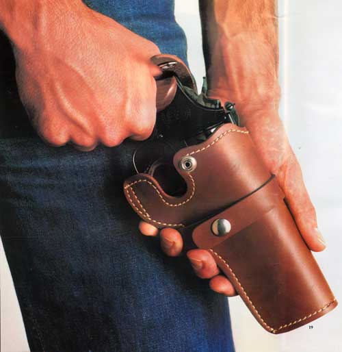 Smith & Wesson Modle 19 Pioneer Holster made of Wessonhide
