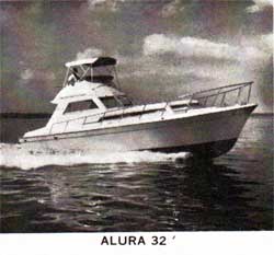 Ulrichsen Alura 32 Foot Boat