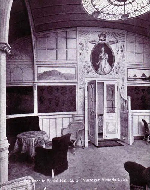 Entrance to Social Hall - SS Prinzessin Victoria Luise 