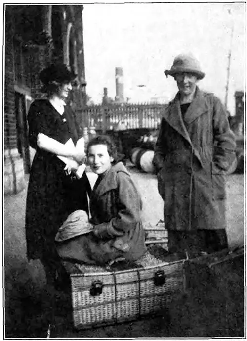 What Jewish Women Are Doing For The Jews At Ellis Island - 1912