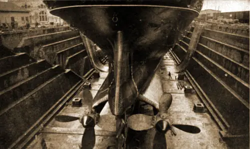 View of the Twin-Screw Propellers on the SS Kaiser Wilhelm II.
