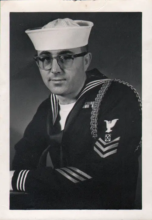 Large Portrait Photo - Company 61-493 Commander R E Discoe BM1.