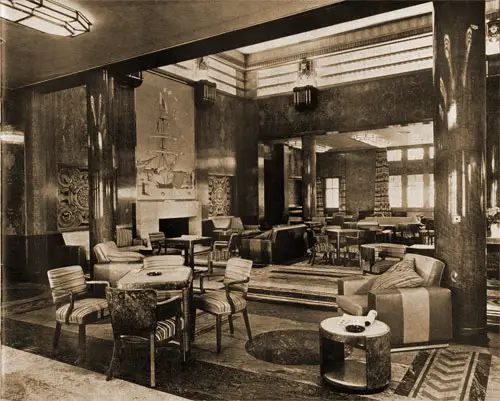 First Class Smoking Room on the RMS Queen Mary.