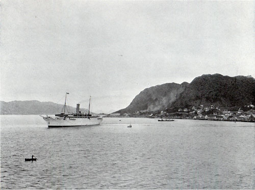 Photo 089: Another view of the SS Meteor looking towards the shoreline at Aalesund. 