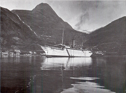 The SS Meteor of the Hamburg-American Line circa 1908.