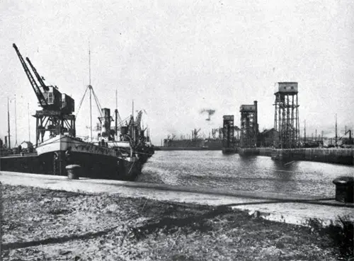 Inner Basin -- Rothesay Dock Looking Westward, Showing Coaling Hoists.