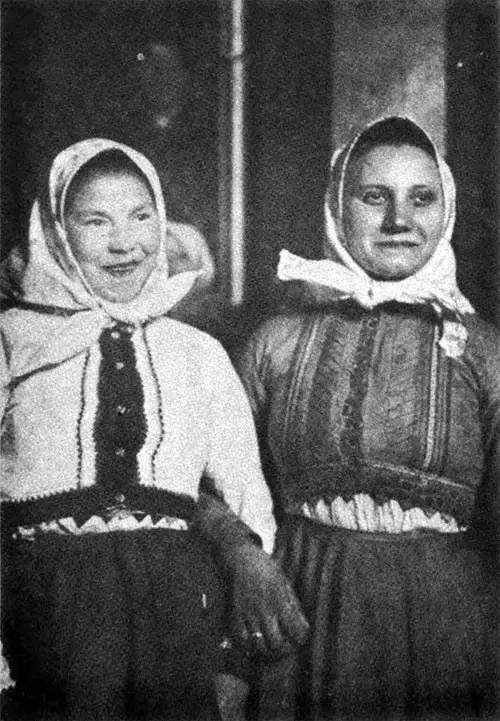 Slavic Sisters at Ellis Island.