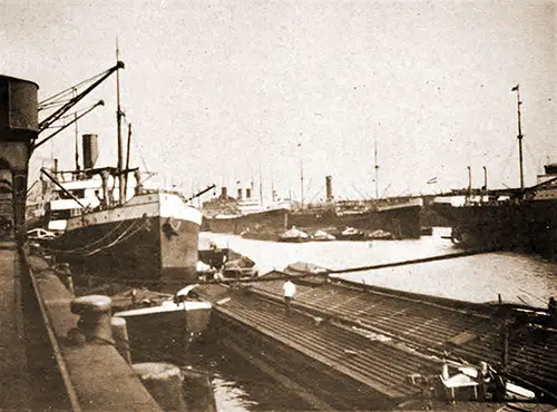 Another Busy Scene at the Hamburg Docks ca. Early 1900s.