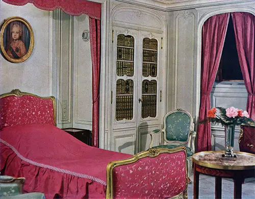 La Chambre de “JUMIÈGES”, Appartement de Luxe (NELSON, décorateur).