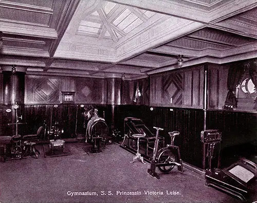 Gymnasium on the SS Prinzessin Victoria Luise.