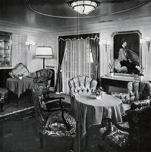 First Class Ladies' Salon.
