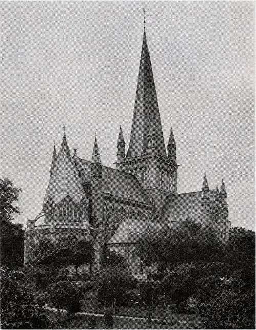 Trondhjem Cathedral. Photo by Snyder.