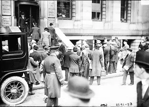 Crowd Gathers In Front of White Star Offices - April 1912