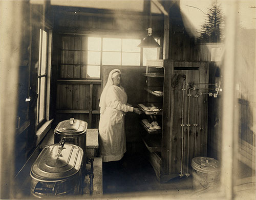 Sterilizing Room at Special Hospital for Influenza Epidemic at War Influenza Camp, Emery Hill, Lawrence, Massachusetts, circa 1918-1919.