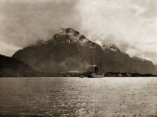 SS Prinzessin Victoria Luise at Næs (Nes), Akershus, Norway.