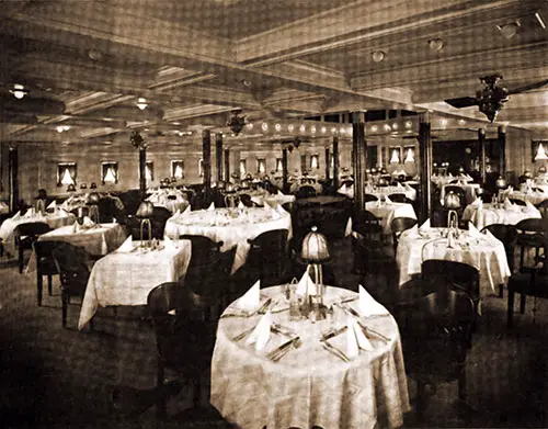 SS Prinz Friedrich Wilhelm First Cabin Dining Saloon.