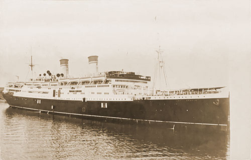 SS Conte Grande (1927) Approaching the Harbor.