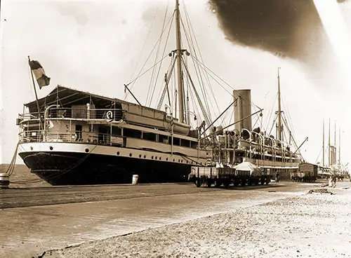 SS Gneisenau of the North German Lloyd at the Outer Harbor, Australia, c1915.