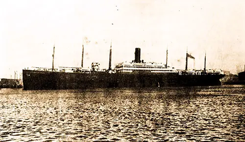 SS President Lincoln of the Hamburg-American Line, 1907.