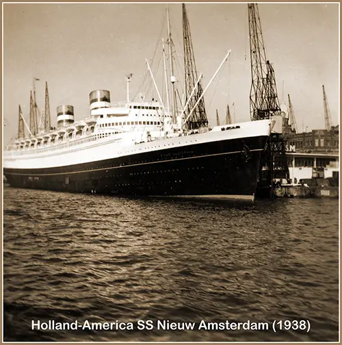 SS Nieuw Amsterdam (1938) of the Holland-America Line at Wilhelminakade, Rotterdam.