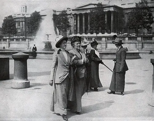 Women's Fashions on Trafalgar Square 1910.