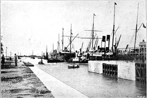 The Madero Docks at Buenos Aires circa 1907.