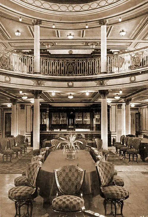 First Class Dining Saloon on the RMS Lusitania.