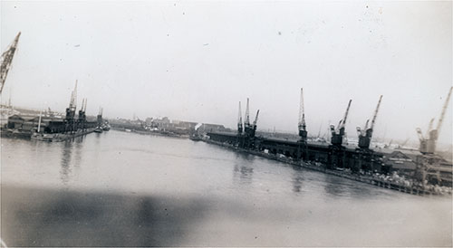 Approaching the Port of Southampton, Cunard White Star Docks. The Queen Mary Dock is on the Right.