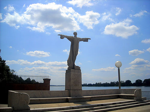 The Titanic Memorial in Washington D.C.